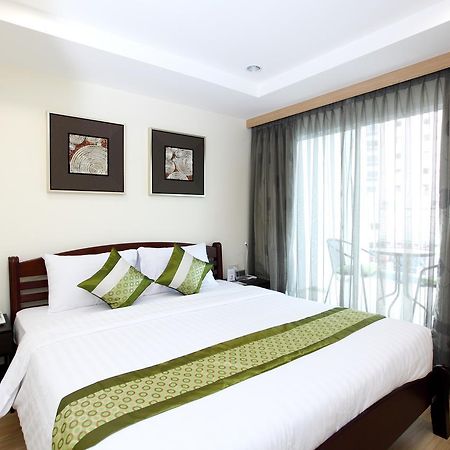 Icheck Inn Sukhumvit 22 Bangkok Exterior foto